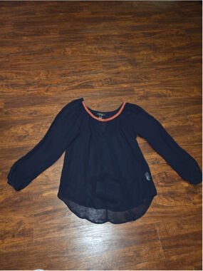 Karen Kane Navy Sheer blouse size large